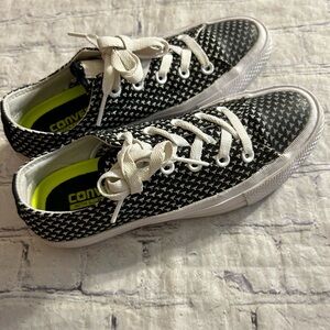 CONVERSE ALL STAR LUNARLON FLYKNIT BLACK AND WHITE PRINT UNISEX SNEAKERS M4W6